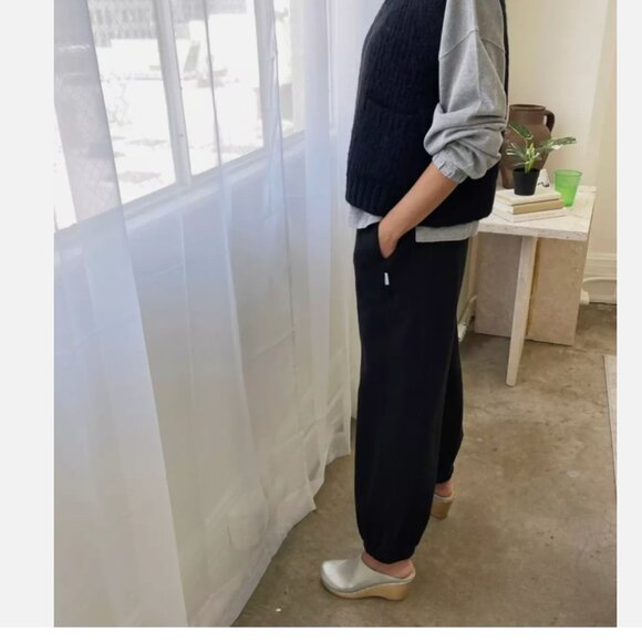 LE BON SHOPPE BALLOON PANTS - BLACK size SMALL REGULAR (NOT HEAVIER WEIGHTED) - Picture 6 of 6